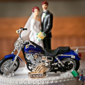 8 Inspired Wedding Cake Toppers