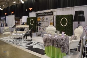 Show Tip: 6 ways to Create A Booth that Sells