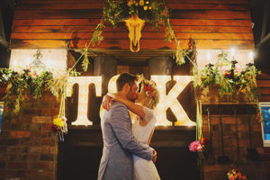 5 Ways To Light Up Your Wedding