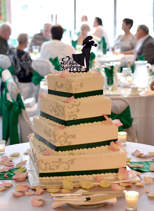 Tracy & Robert - Giddy in Green | Love Is All You Need Photography | As seen on TodaysBride.com |wedding photography, wedding cake, square and green wedding cake