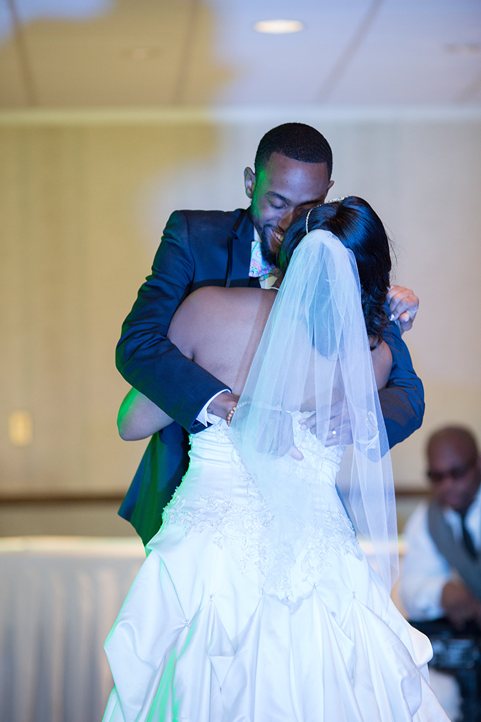 Lanetta & Ricardo - Truly Teal | Real Wedding | JazzyMae Photography and Karen Menyhart Photography | Teal wedding, aqua wedding, 