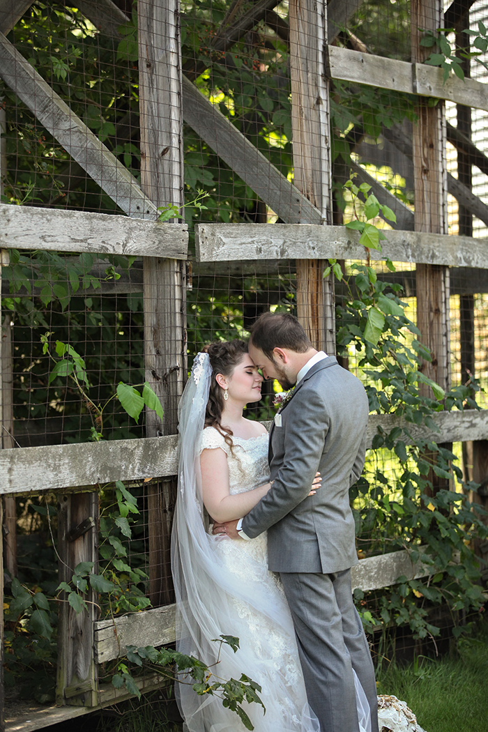 Haley & John - Vintage Inspired | Photos by Malick Photo | As seen on TodaysBride.com | Real ohio wedding, vintage wedding decor ideas, wedding photography,