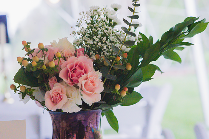 Nicole & Jason - Bright Backyard Wedding | Hai Bales Photography | As seen on Todaysbride.com Real Ohio Weddings | navy and gold wedding, ohio wedding, wedding photography, youngstown wedding, preppy wedding, unique wedding decor, 