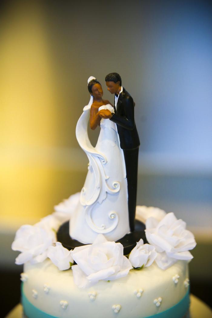 Wedding Cake Topper | JazzyMae Photography | As Seen on TodaysBride.com