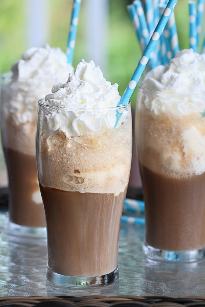 Dry Wedding | Rootbeer Float | As Seen on TodaysBride.com