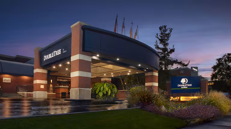 hilton-hotel-suites-akronfairlawn-e2ae4de3