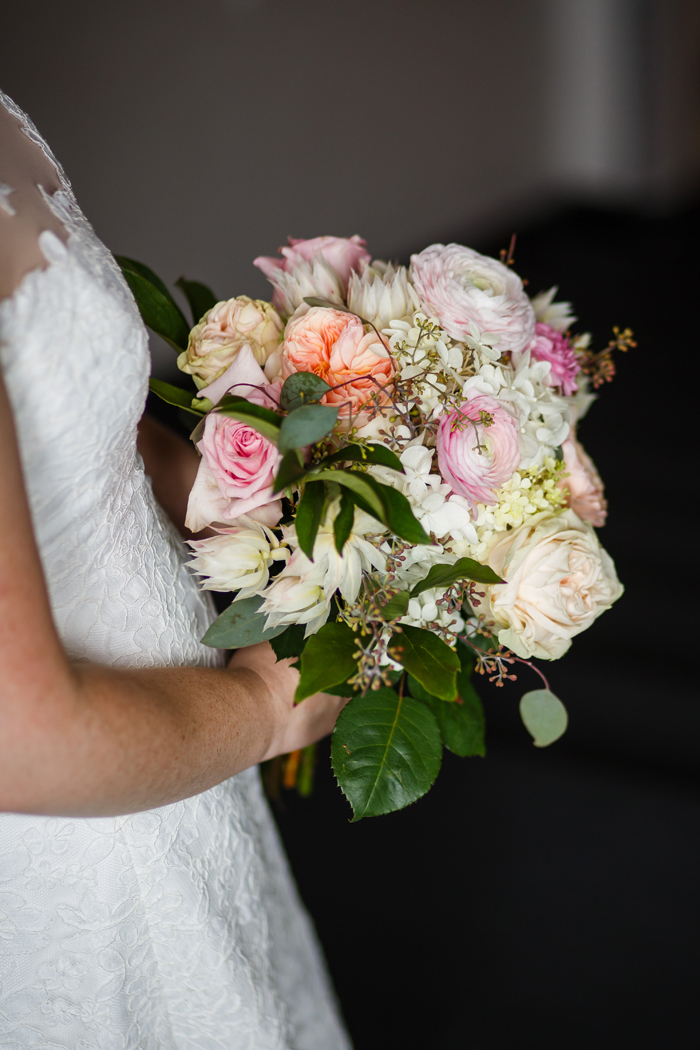Bouquet | Genevieve Nisly Photography | As seen on TodaysBride.com