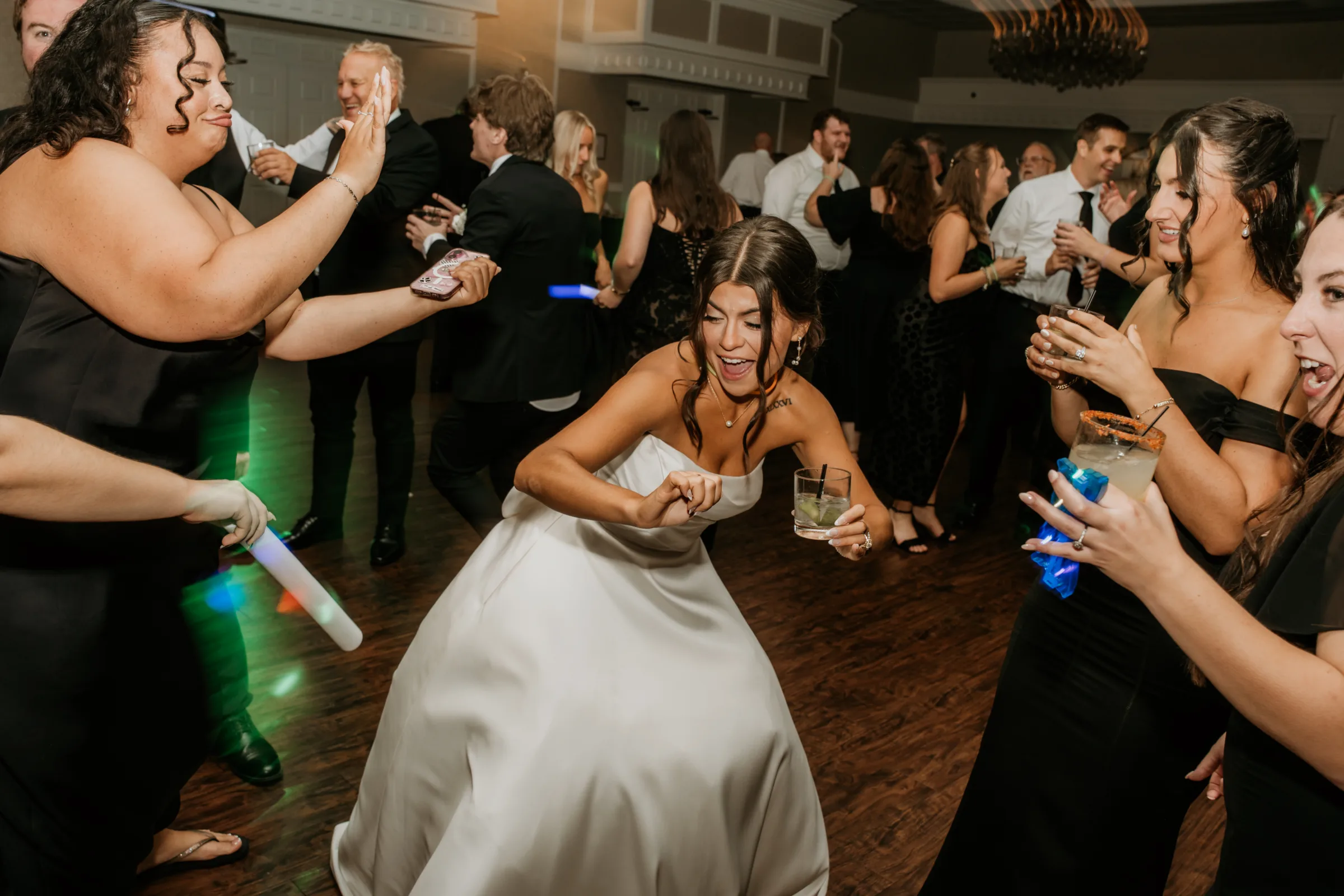 sound-precision-entertainment-f03ca8a8