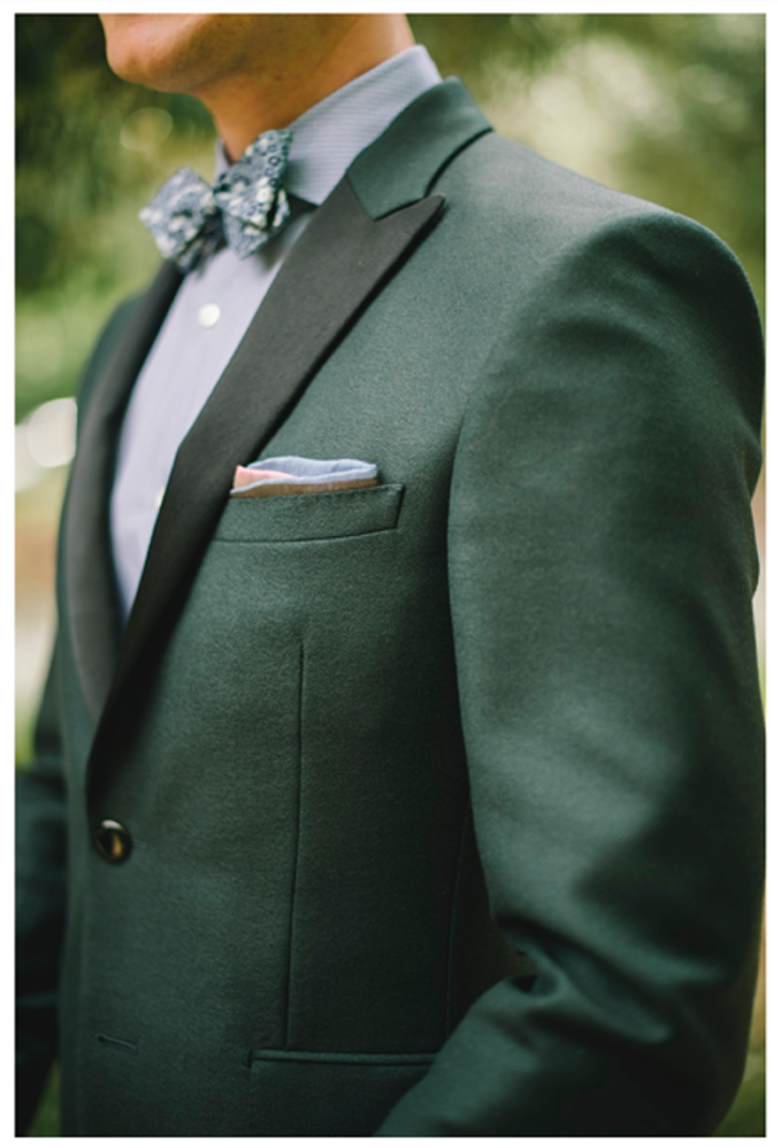 Groom's Attire | Delbarr Photography | As seen on TodaysBride.com