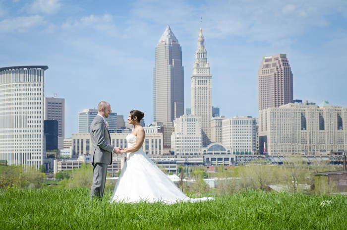 Cleveland Photo | KT Rae Photography | As seen on TodaysBride.com