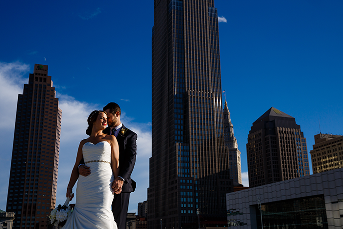 Lauren & Craig - Cleveland Skyline Wedding, Real Cleveland Ohio wedding as seen on Todaysbride.com, genevieve nisly photography, city wedding