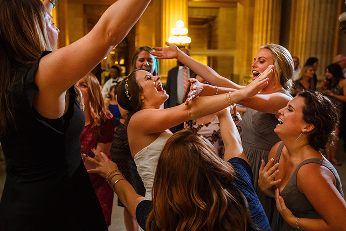 Lauren & Craig - Cleveland Skyline Wedding. Real wedding as seen on TodaysBride.com, genevieve nisly photography, city wedding ideas, cleveland wedding