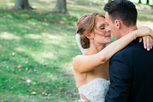 Kelly & Chris – Chagrin Falls Wedding