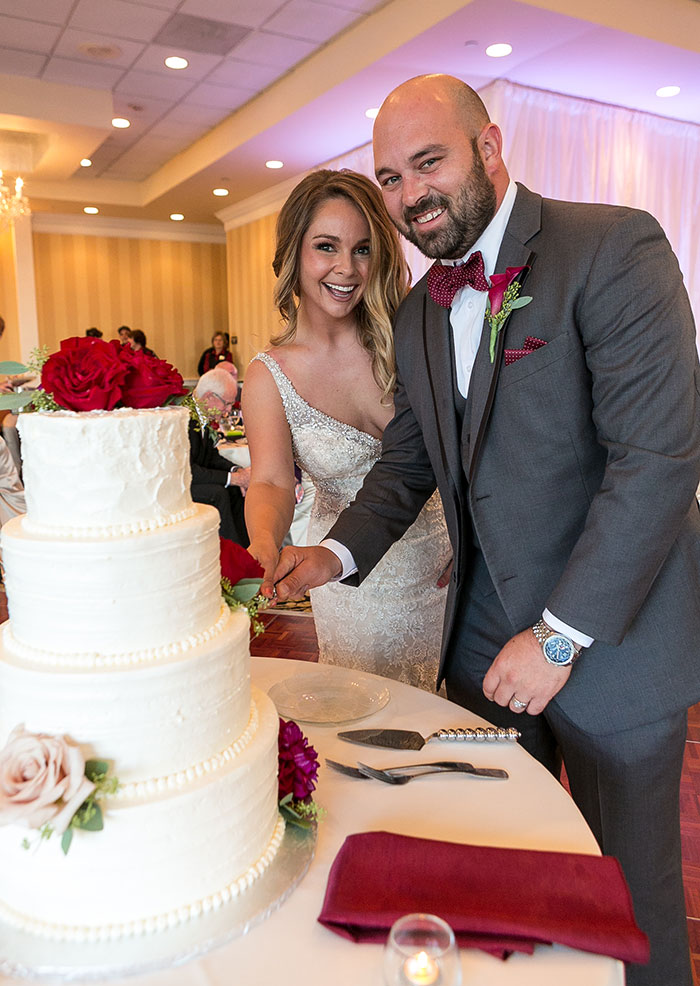 Amanda & Edward - Wedding by the Water, beach wedding, burgundy and gold wedding, photographed by LMAC Photography