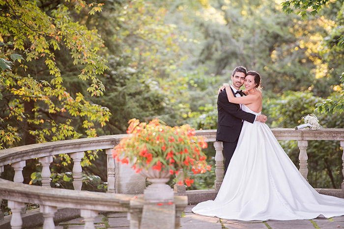 Emily & Carlos - Breathtaking Stan Hywet Wedding, Klodt photography in akron, ohio, black and white garden wedding