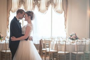 Sarah & Chris – Classic & Timeless Real Wedding
