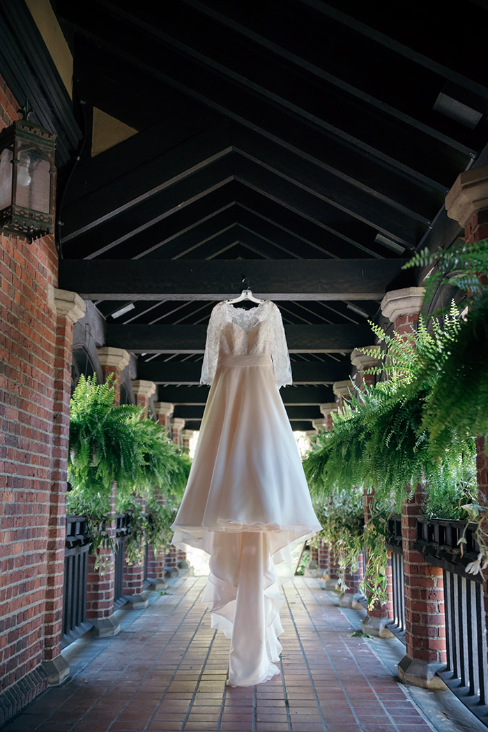 Real akron ohio wedding, flower crown, bridal, stan hywet wedding, outdoor wedding, garden ceremony, wedding inspiration