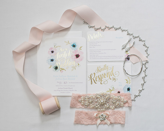 Katie & Josh's Pastel Wedding, Real Ohio wedding photographed by Sabrina Hall Photography. Pastel wedding color inspiration