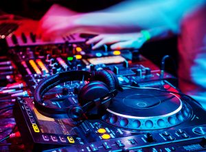 Bring Life to Your Party!