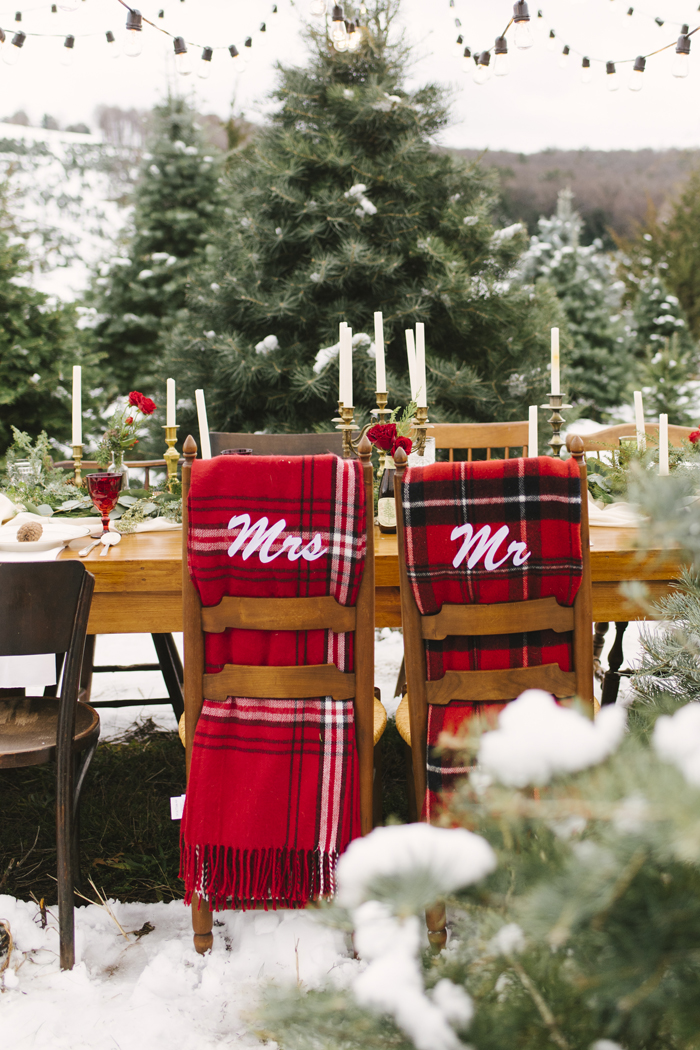 Alicia King Photography | As seen on TodaysBride.com | Holiday Wedding Décor