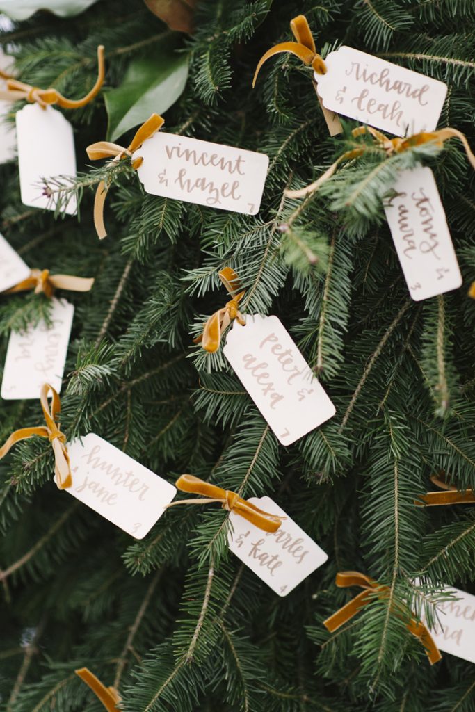 Christmas Wedding | Alicia King Photography | As seen on TodaysBride.com