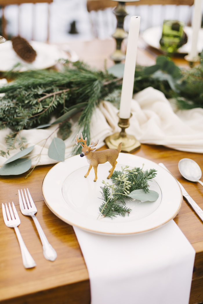 Christmas Wedding | Alicia King Photography | As seen on TodaysBride.com