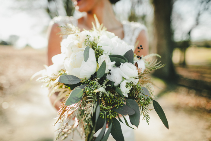 Christmas Wedding | Teale Photography | As seen on TodaysBride.com