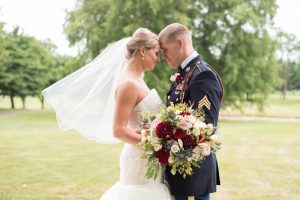 Rachel & Garrett’s Whirlwind Romance Real Wedding