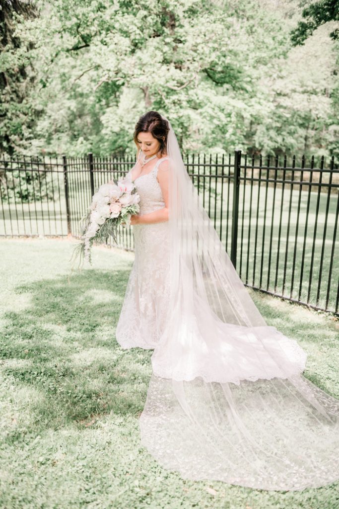 Garden Wedding | Balsam & Blush Photography | As seen on TodaysBride.com