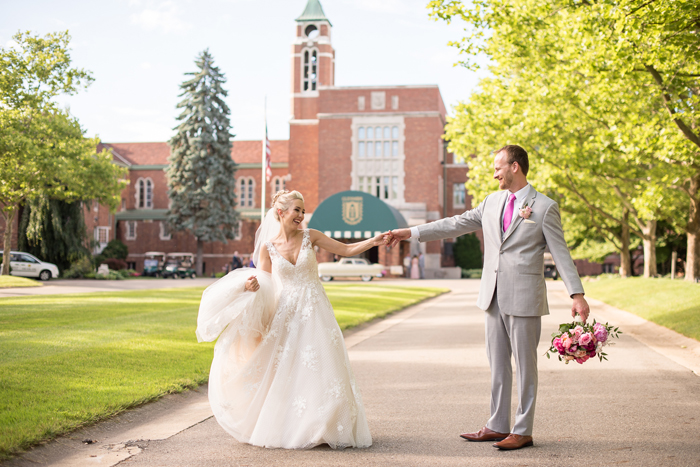 Glenmoor | Sabrina Hall Photography | As seen on TodaysBride.com