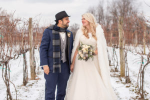 Dawn & Jesse – Mistletoe and Marriage