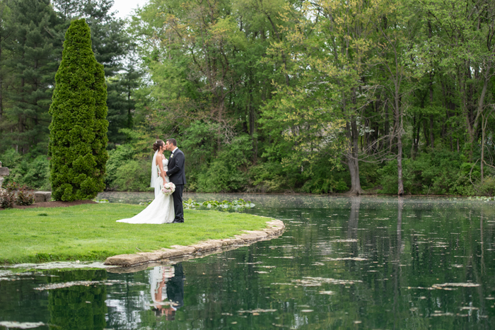 Waterfront Wedding | Sabrina Hall Photography | As seen on TodaysBride.com