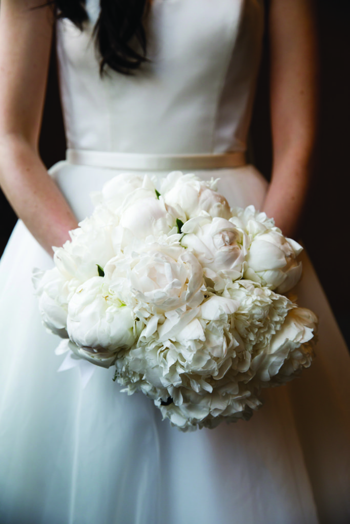 Wedding Flowers | Genevieve Nisly Photography | As seen on TodaysBride.com