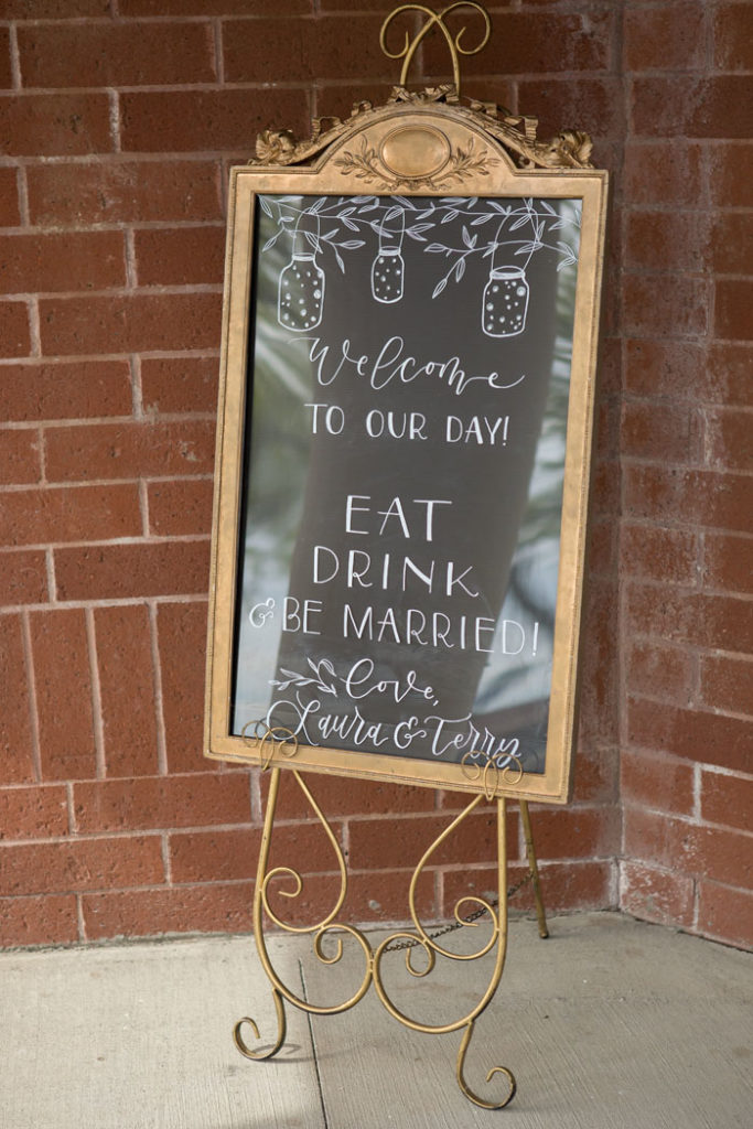 Wedding Sign | Sabrina Hall Photography | As seen on TodaysBride.com