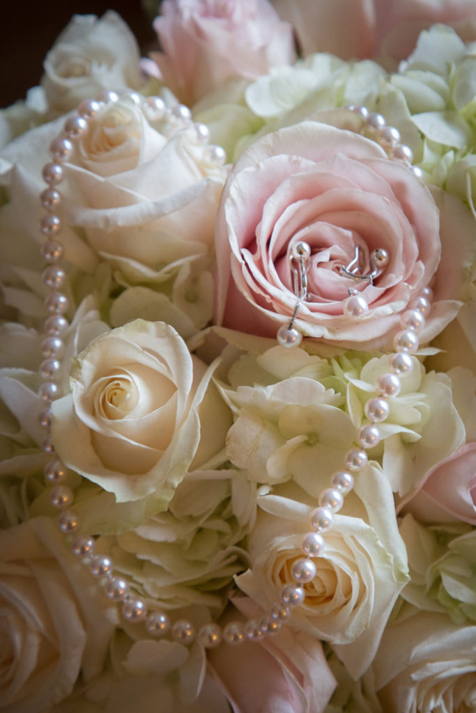 Rose Bouquet | Cirino Photography | as seen on TodaysBride.com