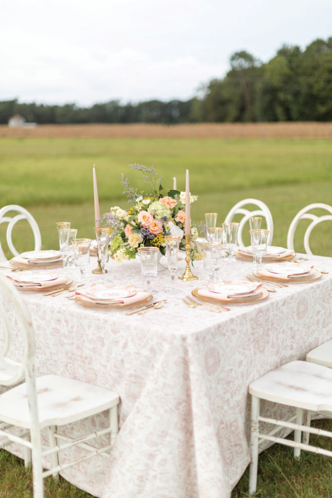 Wedding Table | Torianna Brooke Photography | As seen on TodaysBride.com