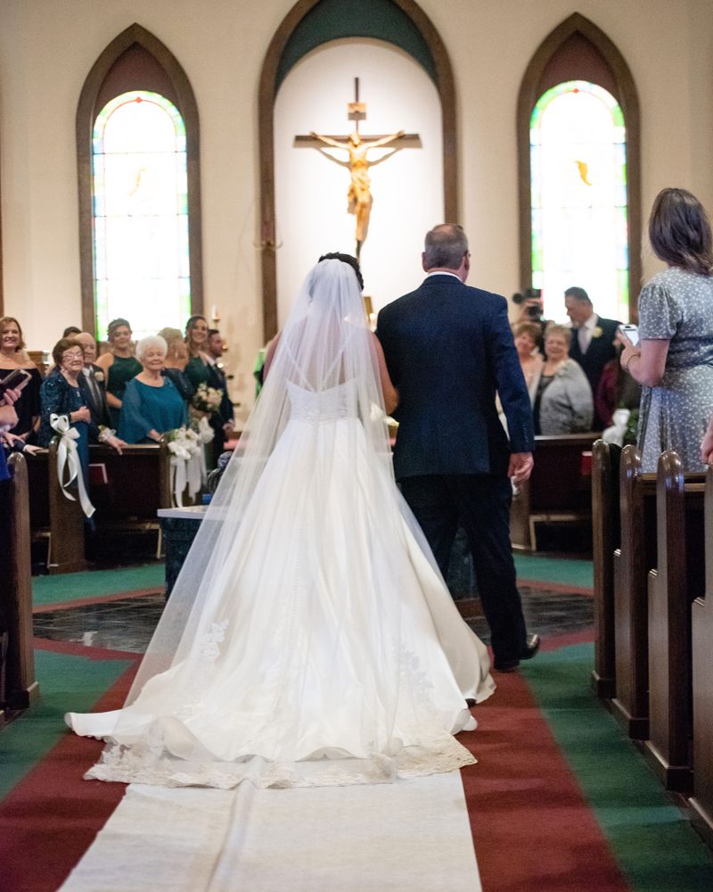Bride Walking Down Aisle | Klodt Photography | as seen on TodaysBride.com