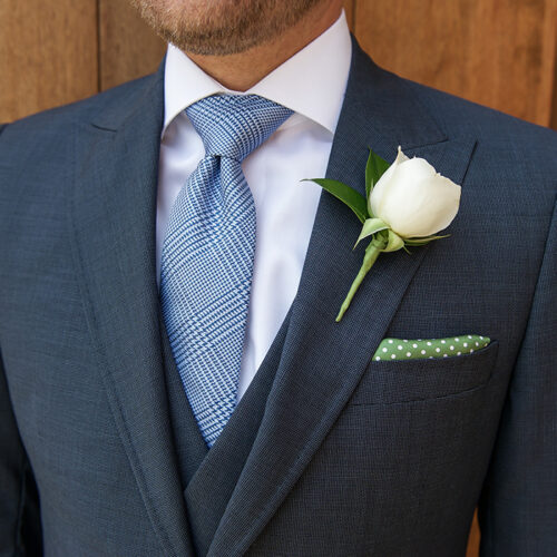 Tips for Dressing a Plus-Size Groom