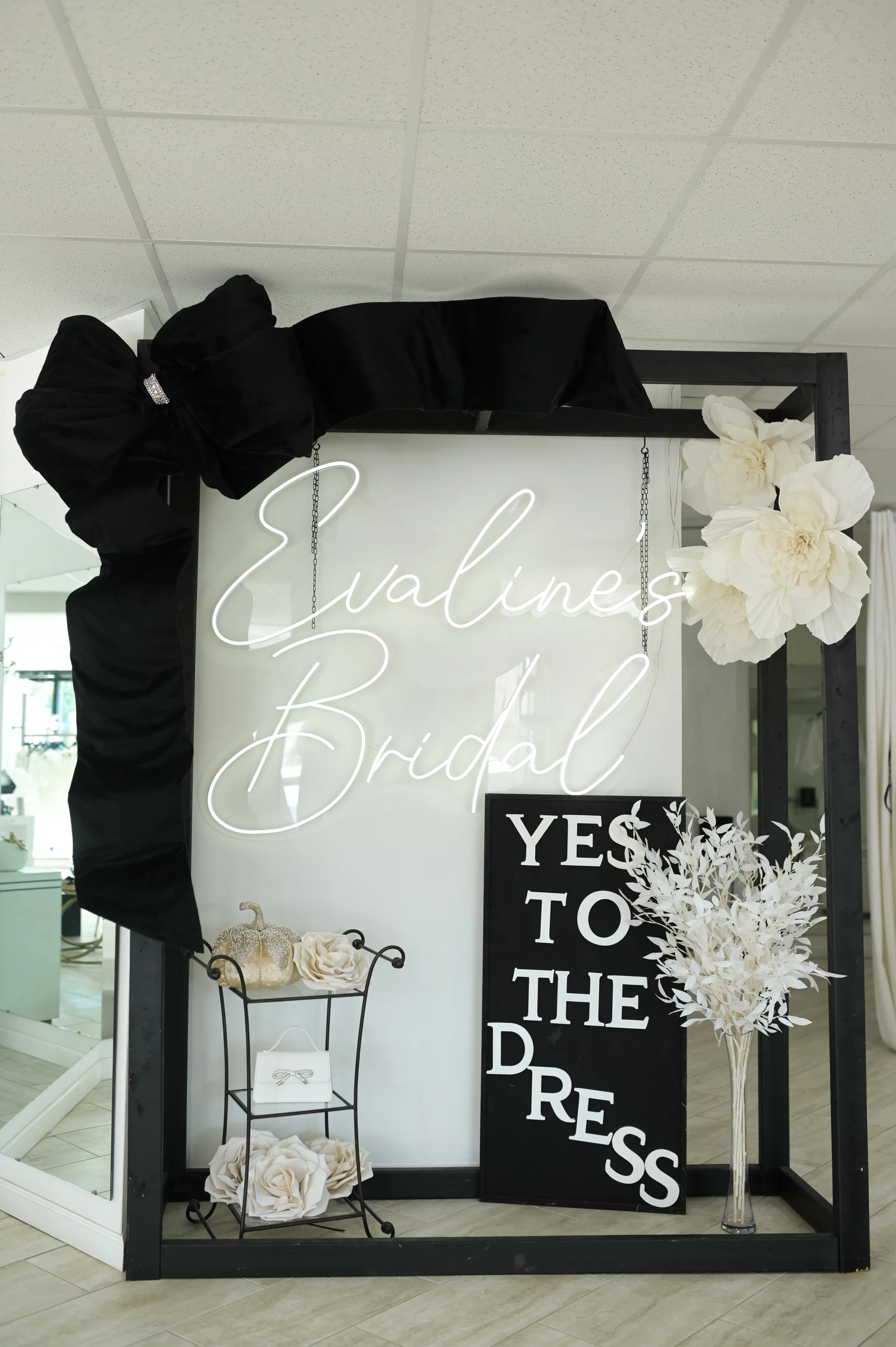 evalines-bridal-boutique-d48a4190