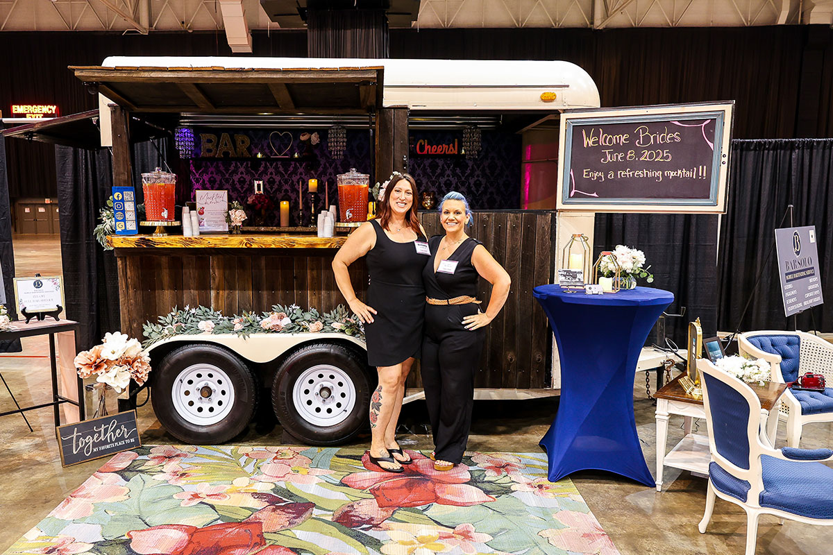 Bar Solo mobile bar set up at bridal show