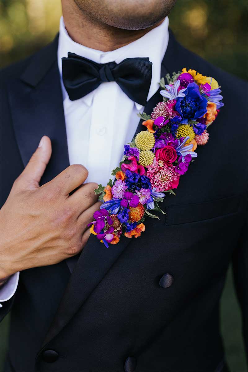 groom's floral decoration