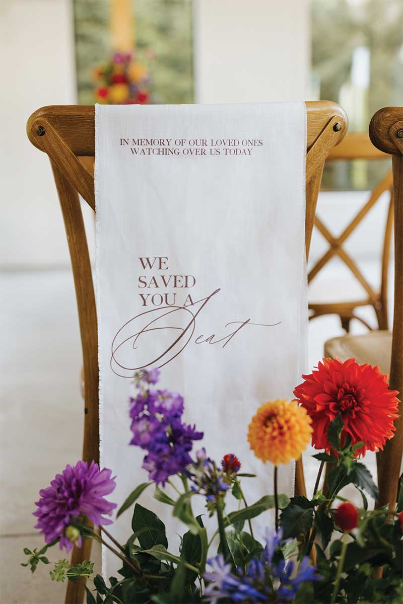 In memory wedding chair