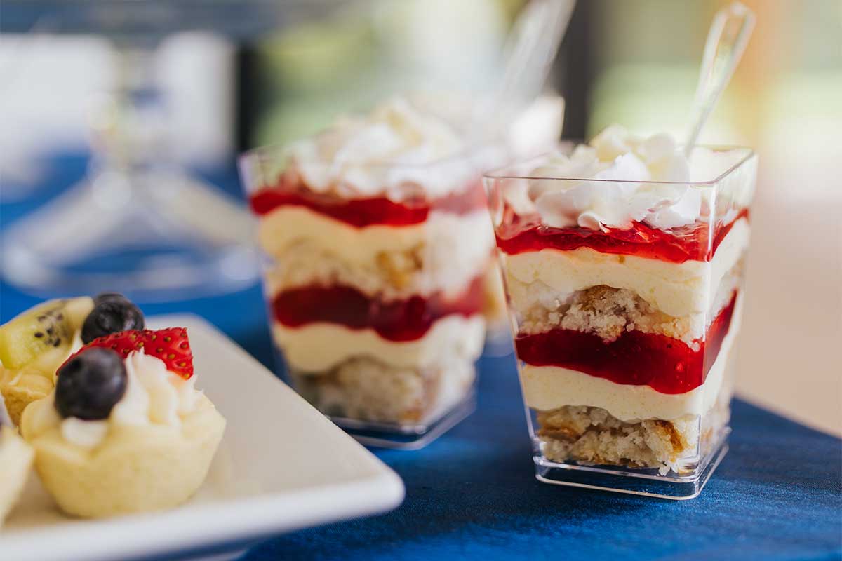 strawberry wedding dessert inspiration