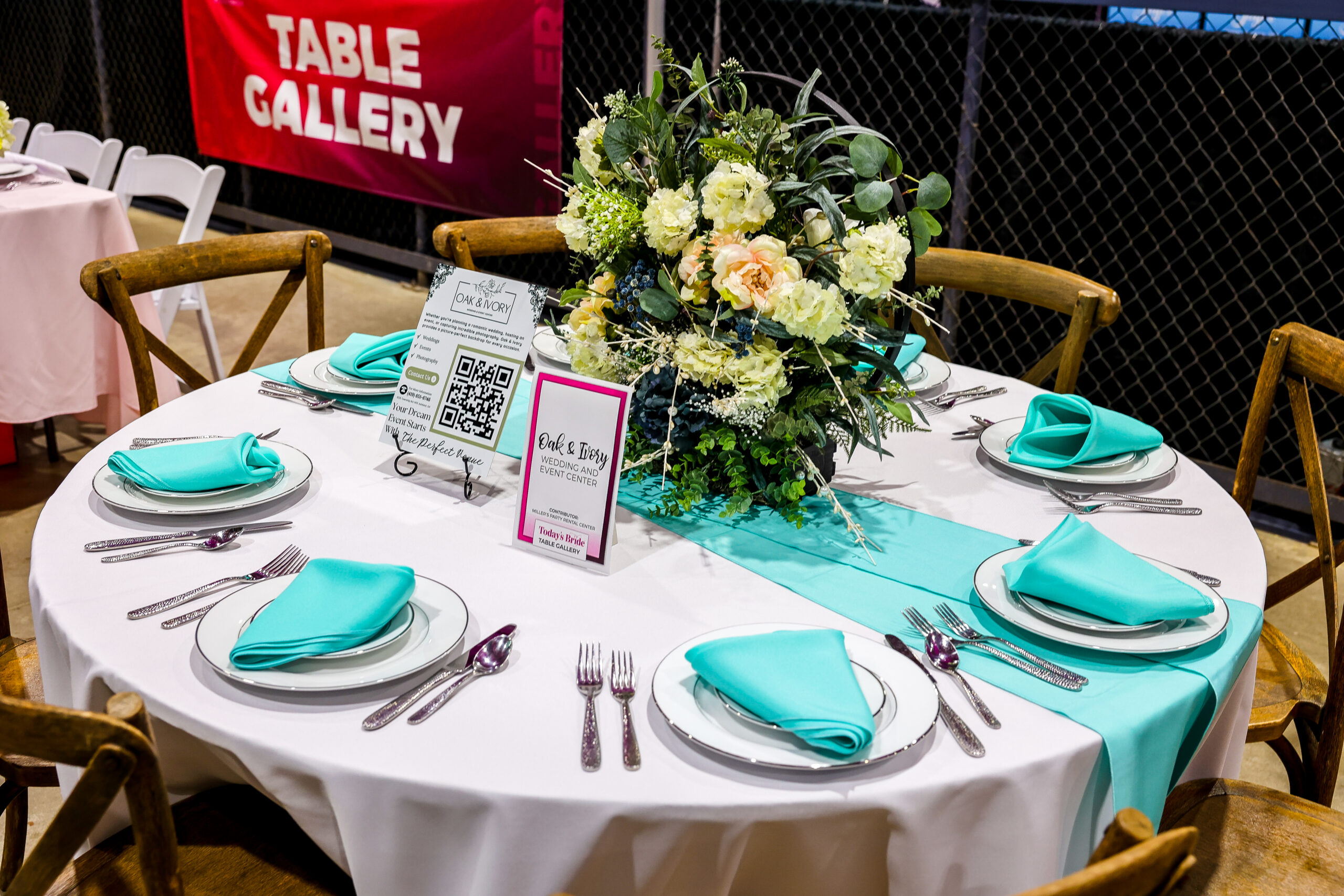 OAK IVORY TABLE scaled