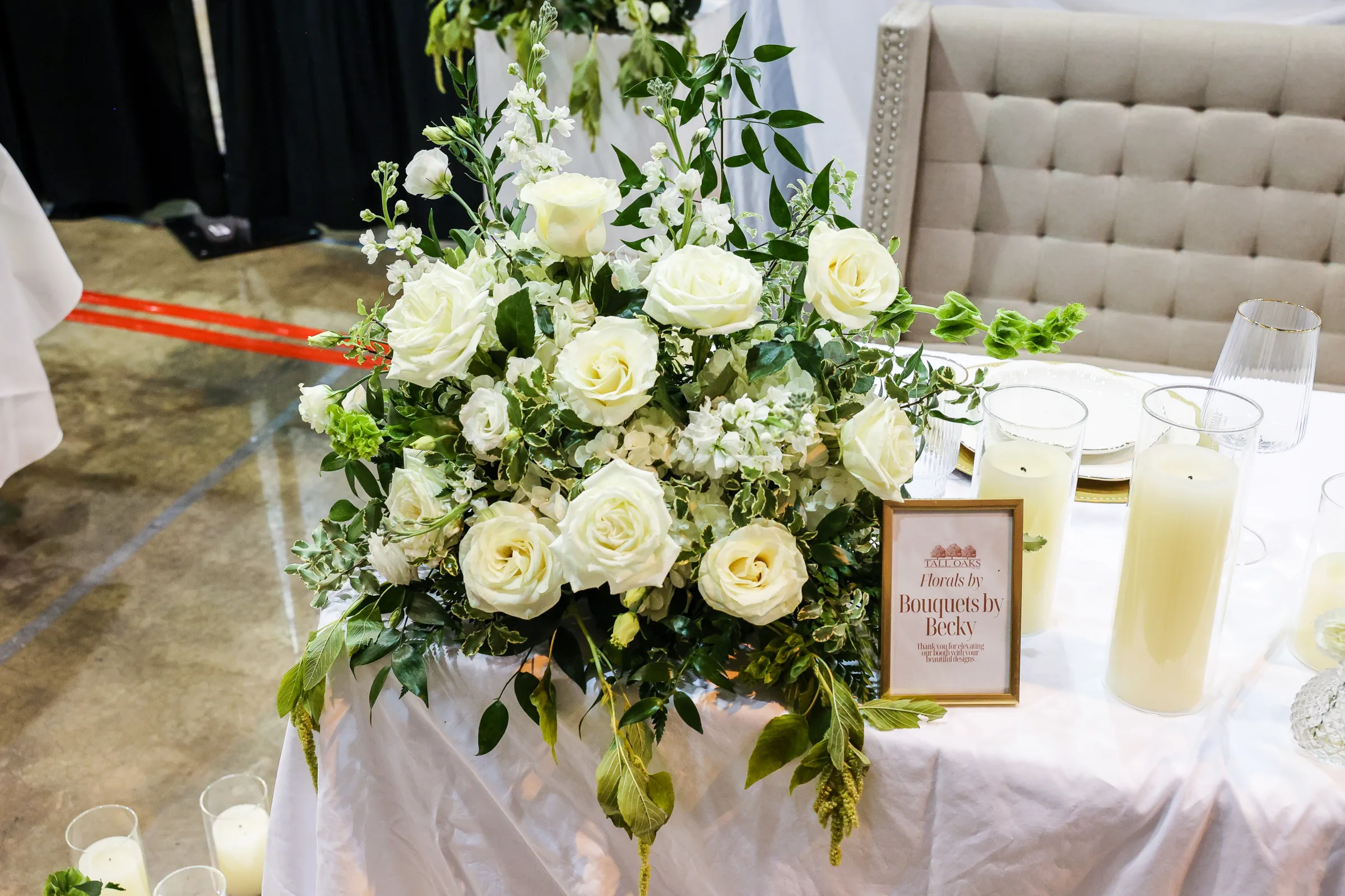 TodaysBrideIX26 1368 - Reception Table Gallery at the Cleveland Wedding Show TodaysBrideIX26 1368