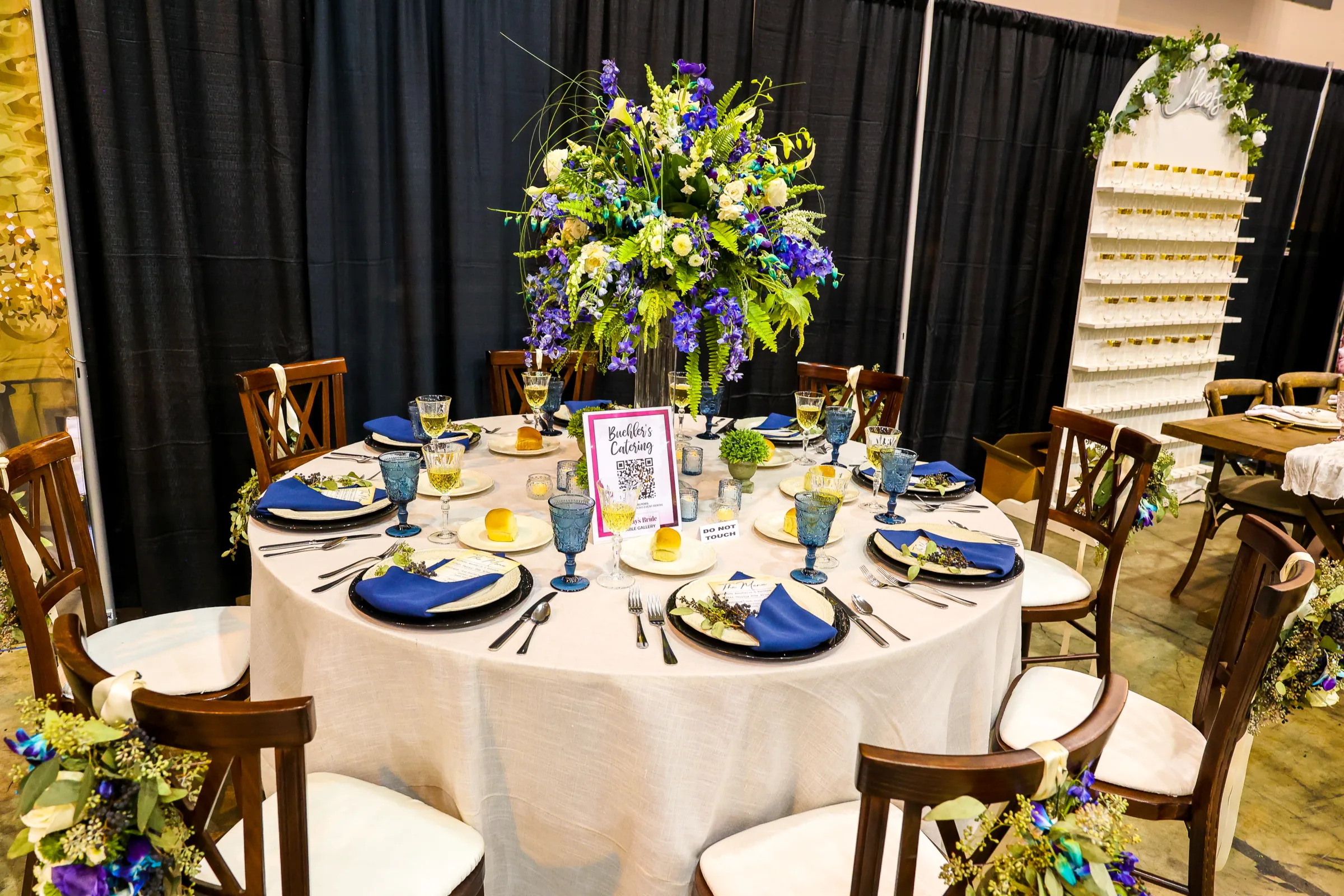 buehlers catering - Reception Table Gallery at the Cleveland Wedding Show buehlers catering