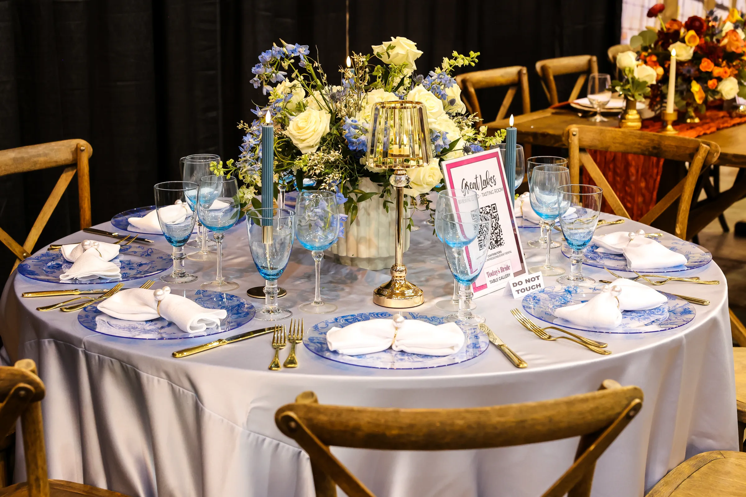 great lakes brewing co - Reception Table Gallery at the Cleveland Wedding Show great lakes brewing co