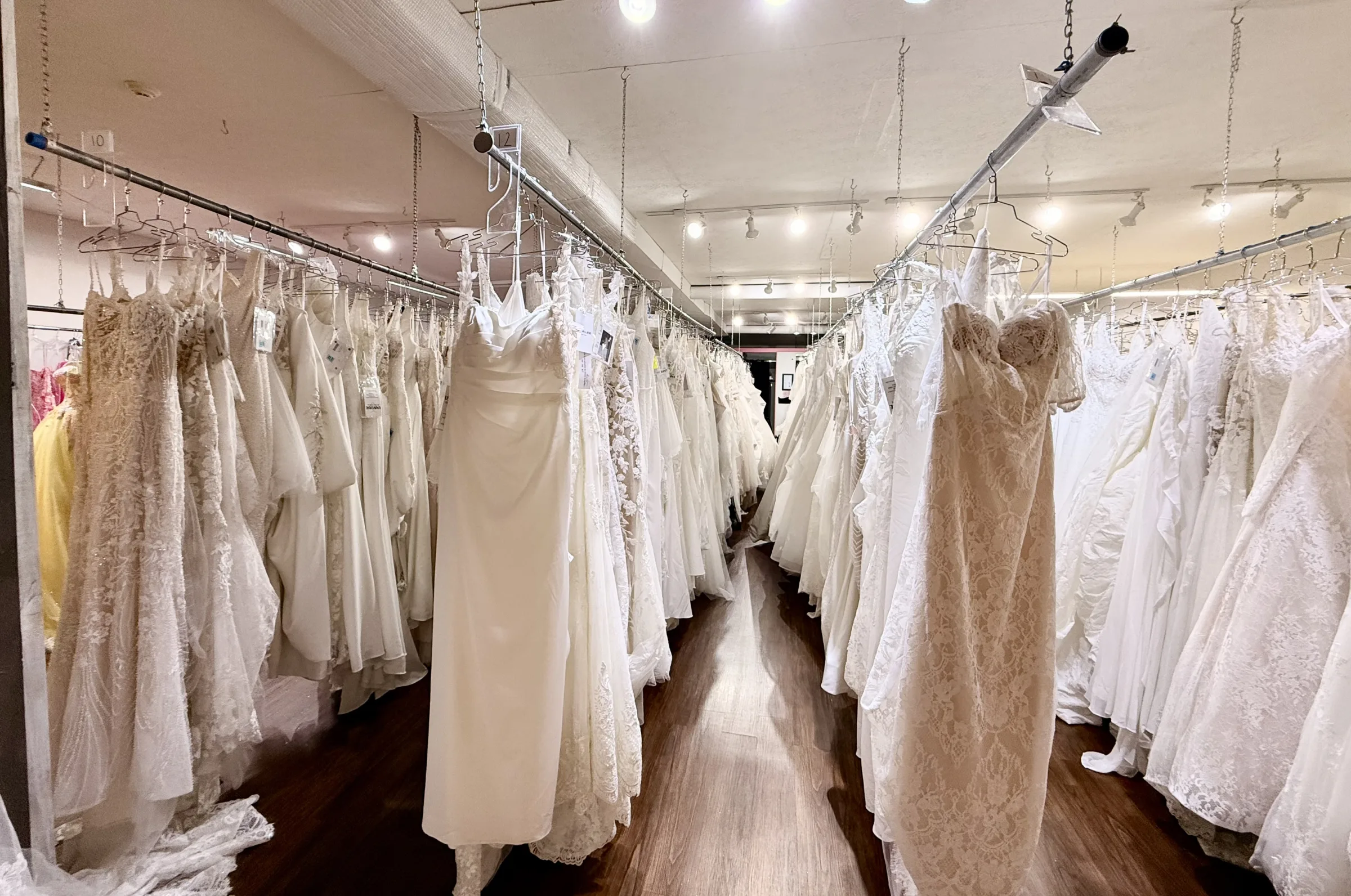 universe-bridal-prom-f850d229