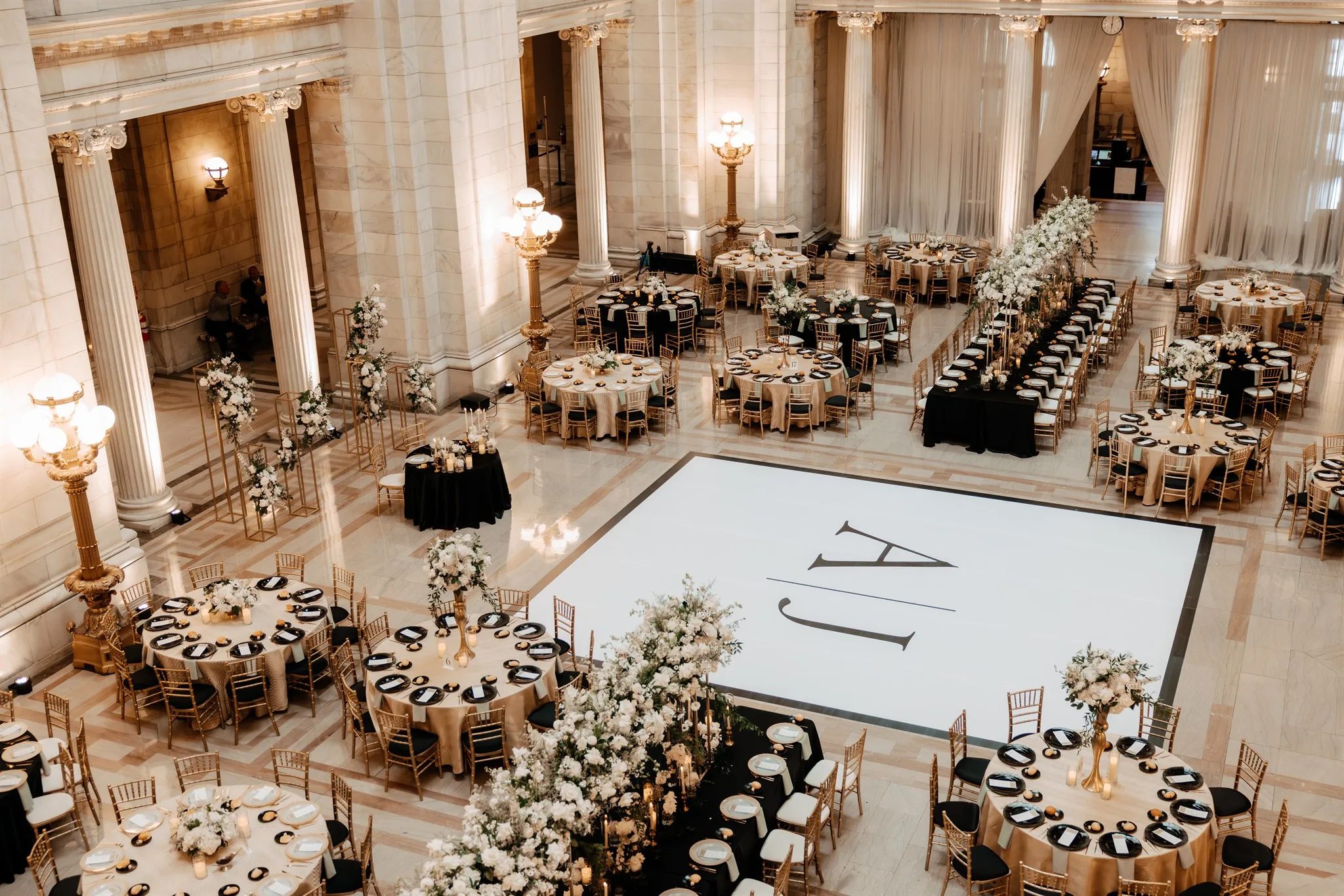 Courthouse Wedding Cleveland Summer 40