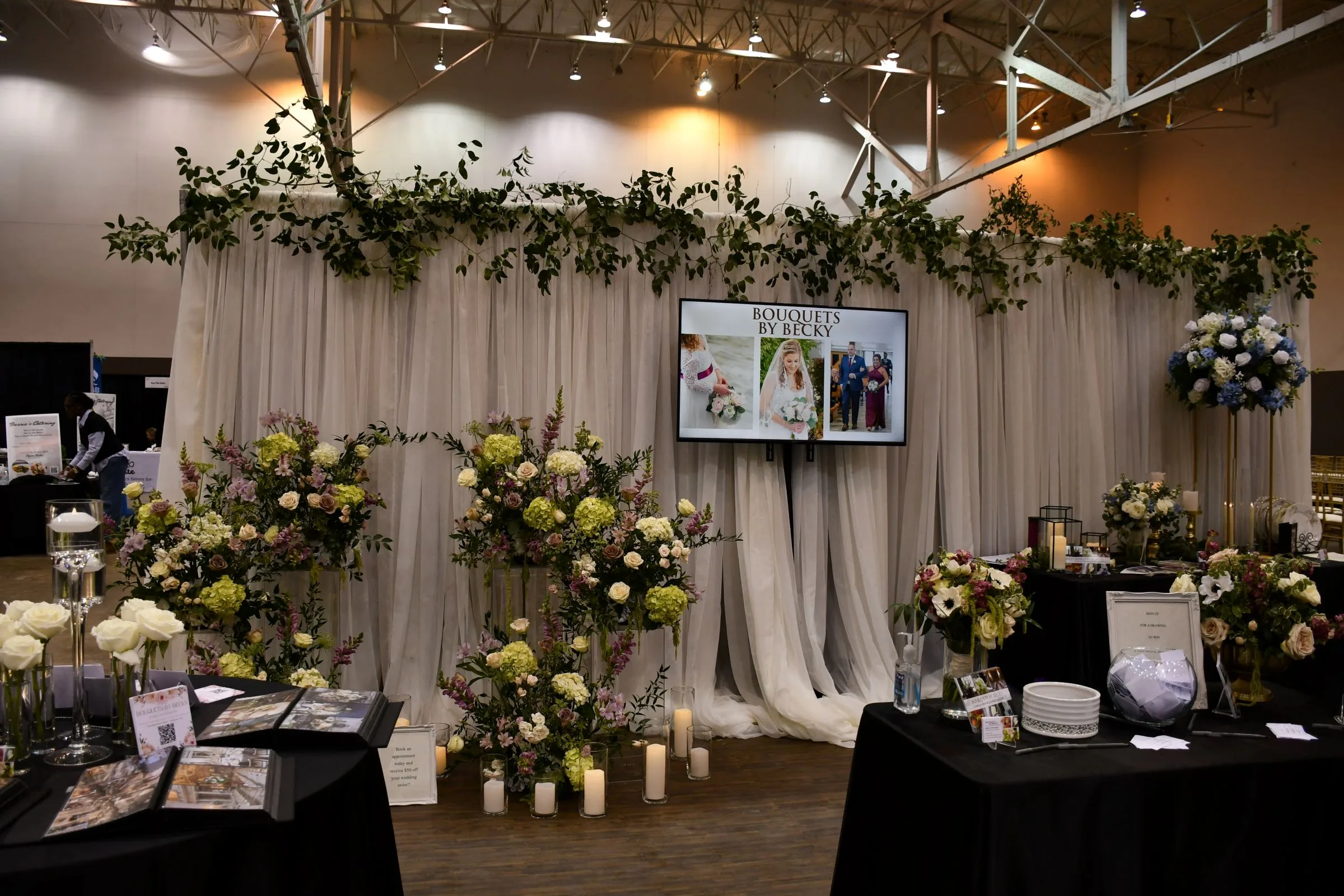 BOUQUETS BY BECKY - Booth Design Gallery BOUQUETS BY BECKY